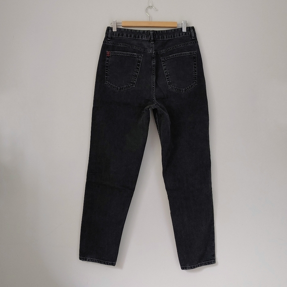 BDG High-Waisted Mom Jeans Washed Black Denim Size 30 Urban Outfitters - Picture 5 of 16